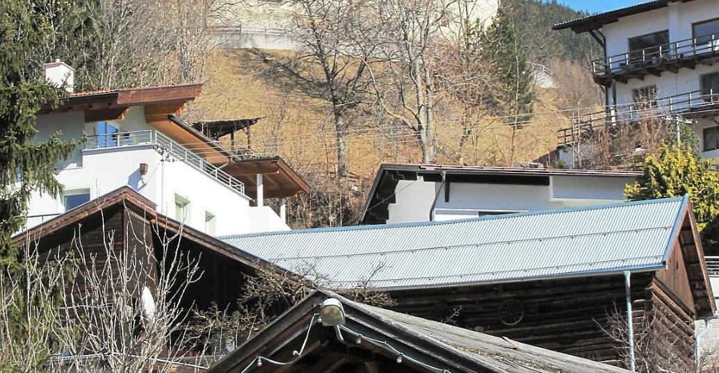 Burg Bideneck, Fließ in Western Austria, Austria